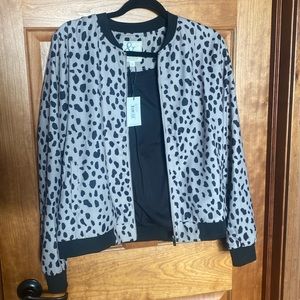 Ampersand Avenue cheetah print jacket.  Brand new with tags size large